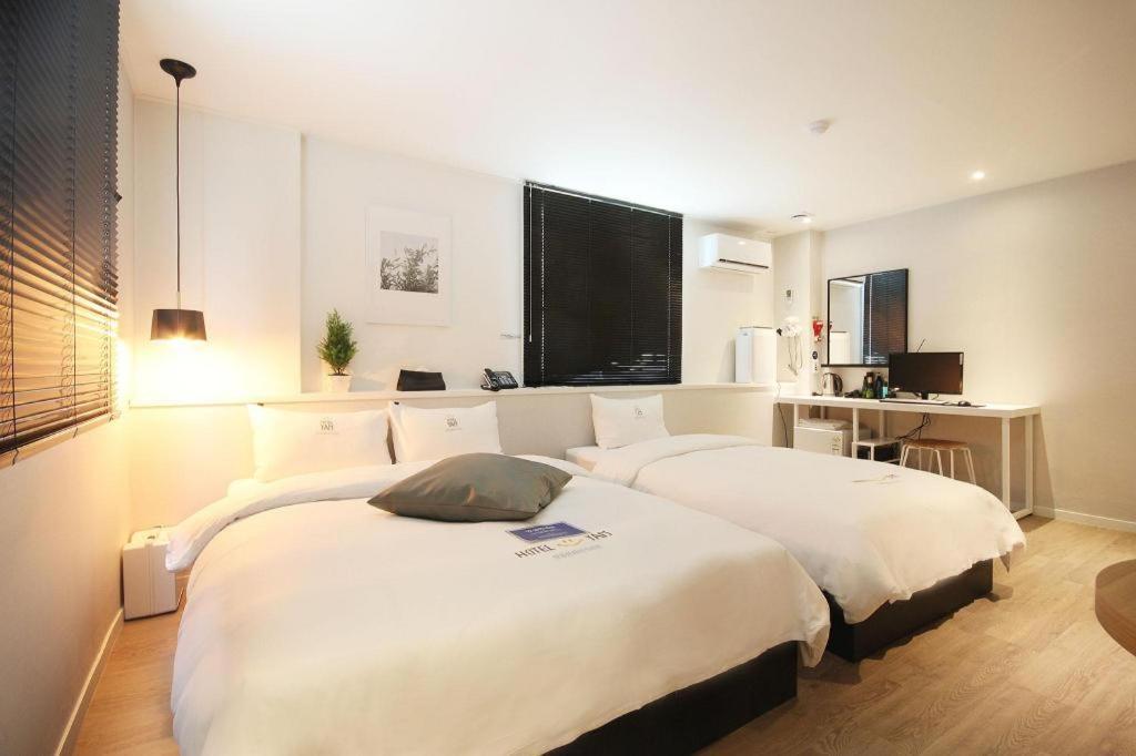 Hotel Yam אנדונג מראה חיצוני תמונה