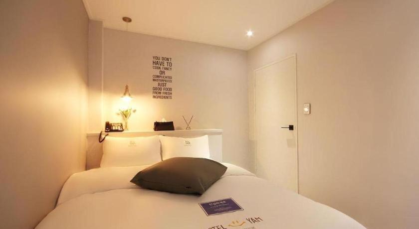 Hotel Yam אנדונג מראה חיצוני תמונה